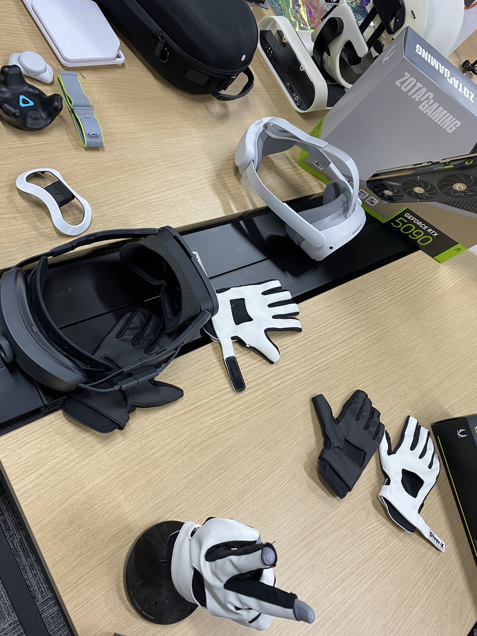 Diver-X🔜CES2025 on X: 
