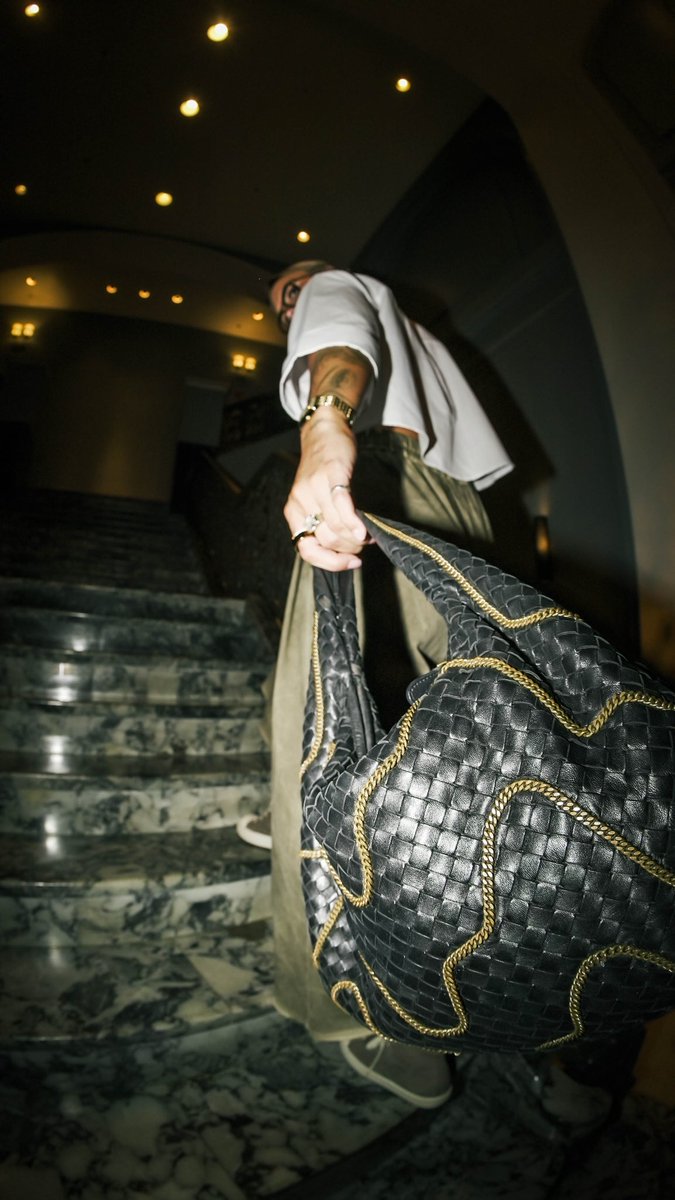 izzycreatezz's tweet image. Hooper fashion is top tier🔥