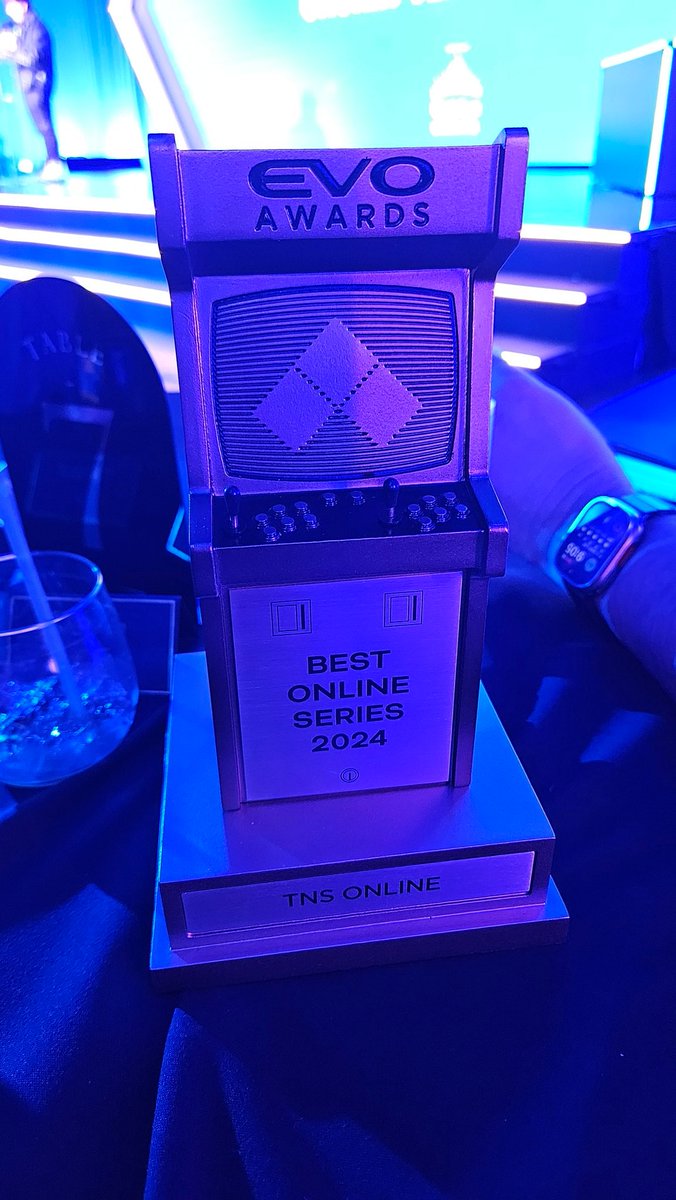 Tong @ LVL UP EXPO (@tongneversleeps) on Twitter photo Thank you to every TO, commentator, and community member who contributed to make this happen.
This award belongs to all of you.
I couldn't possibly name every single person who played a part in one tweet, but I do want to give a special thanks to <a href="/JuicyDuelist/">AlexPesante(Duelist)</a> and <a href="/LucasW_tns/">TNS | LucasW</a> Thank you to every TO, commentator, and community member who contributed to make this happen.
This award belongs to all of you.
I couldn't possibly name every single person who played a part in one tweet, but I do want to give a special thanks to <a href="/JuicyDuelist/">AlexPesante(Duelist)</a> and <a href="/LucasW_tns/">TNS | LucasW</a>