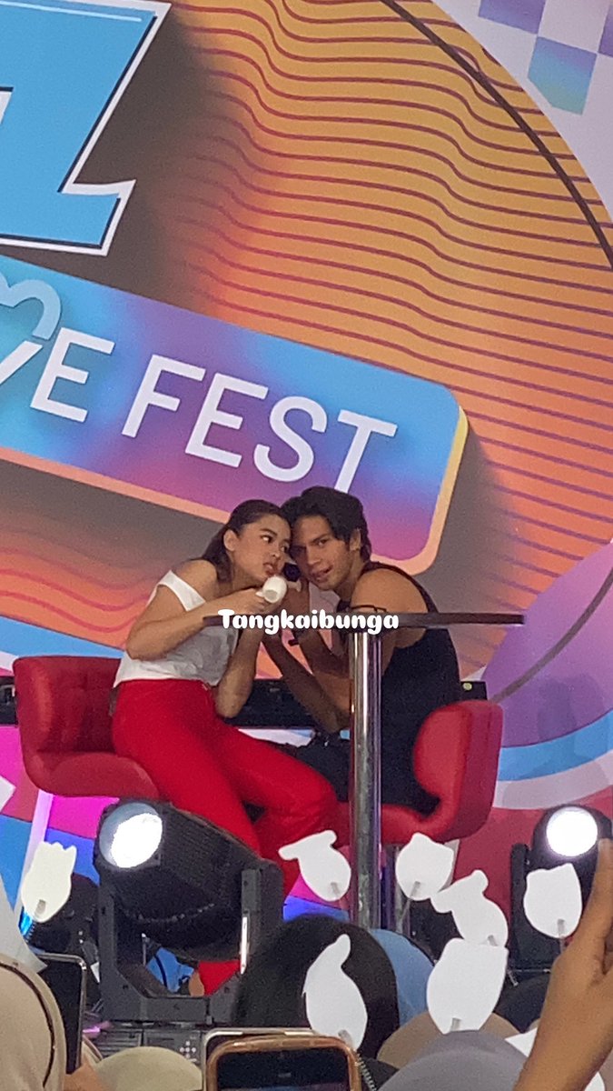 AKU PUSINKKKKK😭😭😭😭😭

#moqeel