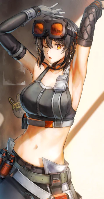 #これを見た人はおへそを見せる見た人強制