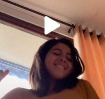 Video viral Bulan Sutena dengan om nya
bit.ly/siteterbaikbaru
bit.ly/viralterbarutip

#bulansutena #bulansutenaviral #viralvideo #bokepindo