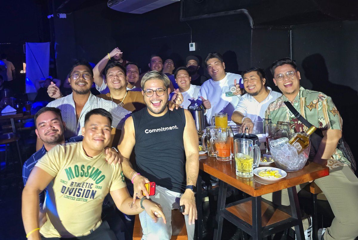 humanupgrade's tweet photo. My tribe.
@syrup_mnl 
#syrupManila 

@Hubby_Stiel @Cubby_Chrls @Keynkeyn08 @_echo87 @bearhuntrMnl @_echo87 https://t.co/NPVGu0CsTl