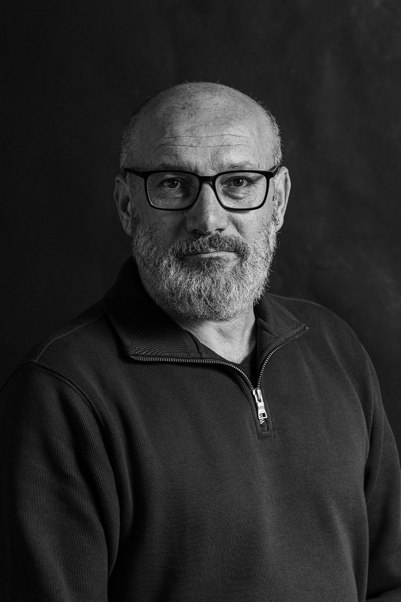 “Fotoğraf Konuşmaları” podcast yayınımda Habip  Koçak'la bir matematik profesörünün belgesel fotoğrafçıya dönüşümünü konuştuk. Koçak, klasik belgesel çalışmalarının, çağdaş belgesele doğru nasıl evrildiğini anlattı.
bit.ly/42XeWpS