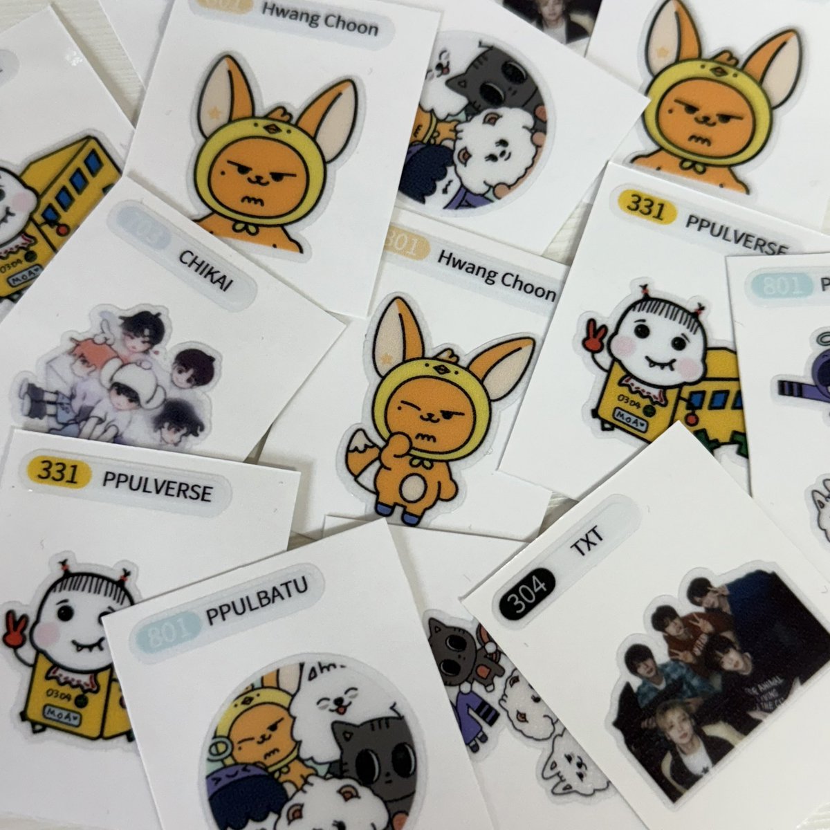 zzn_S2's tweet image. &amp;lt;ACT : PROMISE&amp;gt; EP.2 - IN INCHEON
투바투 프미콘 나눔

• 3/9(일) 막콘
• 증사 + 띠부씰(랜덤) + 비공굿 + 간식 [15set]
• 장소 당일 공지
• RT + 멤버십 인증

맞나눔 - 멘으로 나눔하시는 물품 남겨주시면 몇 분 디엠 드릴게요♡

#RT 추첨 1분께 나눔 물품 보내드려요! (배송비 당첨자 부담)