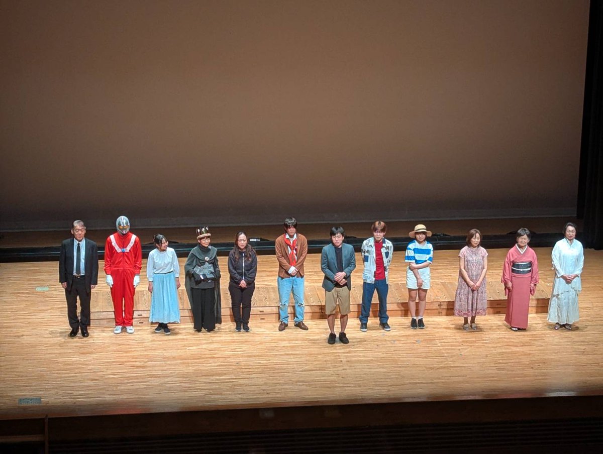 gekiressya's tweet photo. SANMU演劇祭、終演しました!
短編３本、勢いよく駆け抜けました。
また来年、成東でお会いしましょう! https://t.co/yWjkkFALsz