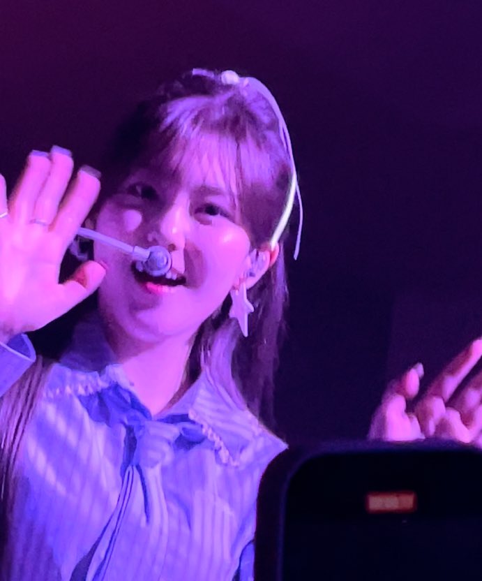 hyunchaez's tweet photo. i can’t wait till i can go through my videos 🥹 https://t.co/x2yaIF7e6H