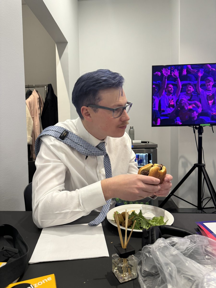 BOXR MOVEMENT CLUB tweet media