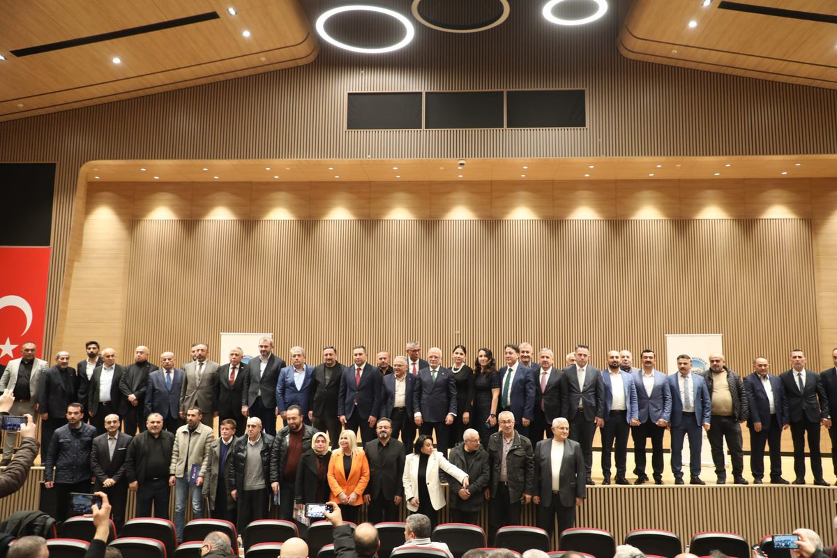 iekarayel's tweet image. Erciyes’in gölgesinde tarih kokan bir Selçuklu mirasıdır, #Develi’miz.

Genel Başkan Vekilimiz Sn. @mustafaelitas’ın katılımlarıyla İstanbul’da düzenlenen Develiler Buluşması’nda hemşehrilerimizle bir araya gelerek gönül bağlarımızı güçlendirdik.