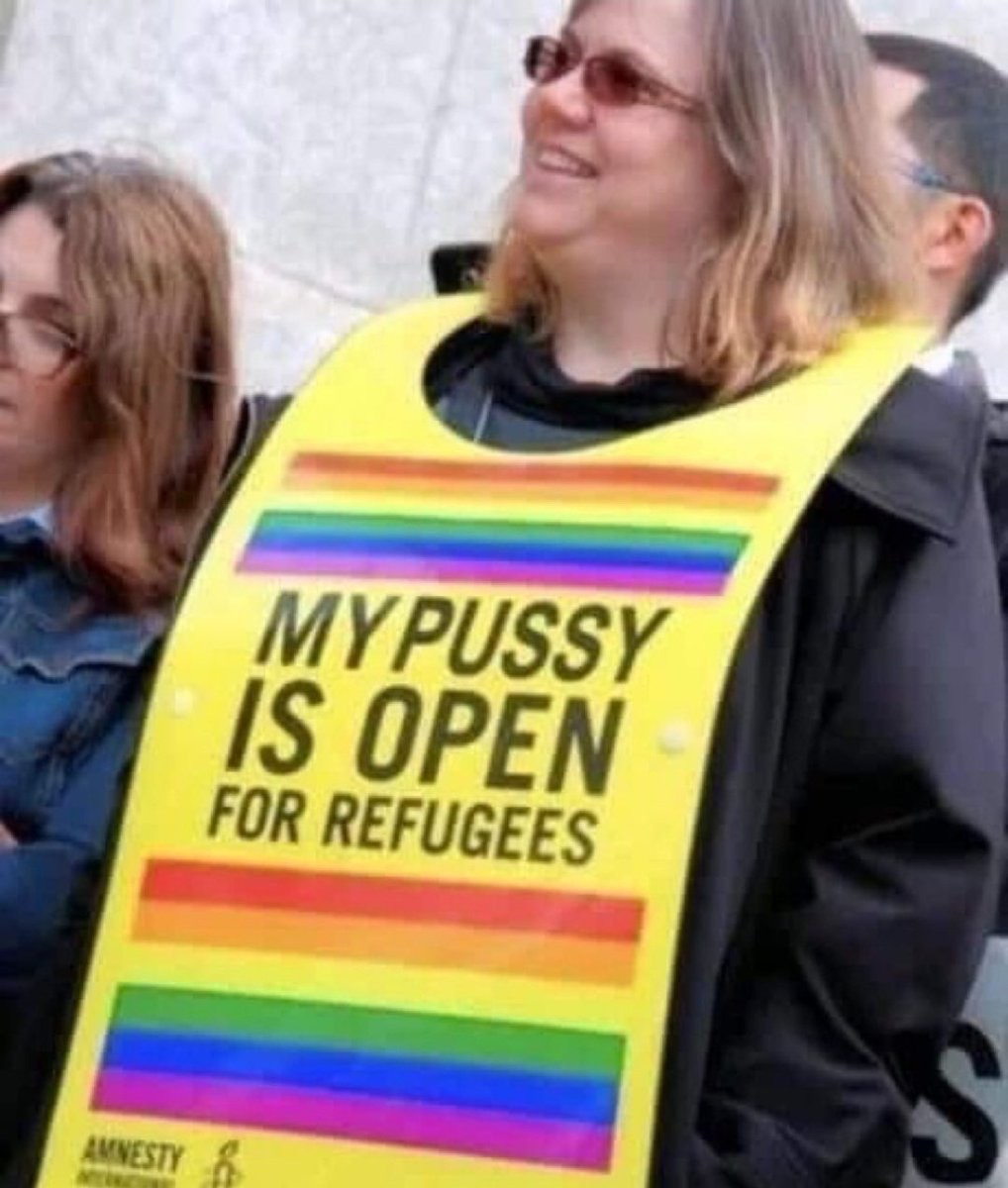 MaurerEwald's tweet image. Grüninne  Hereinwinker🤮