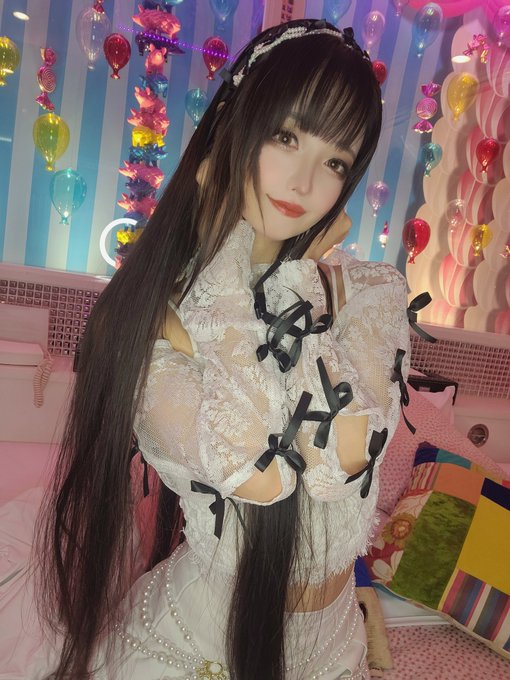 コスプレイヤーしろさきのTwitter画像24
