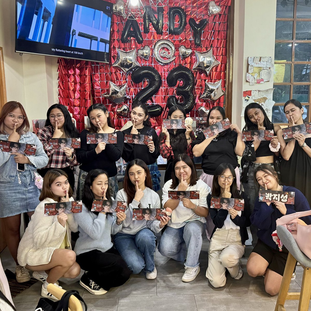 andyyysung's tweet photo. — 𝙃𝙖𝙥𝙥𝙮 23𝙧𝙙 𝘽𝙞𝙧𝙩𝙝𝙙𝙖𝙮, 𝘼𝙣𝙙𝙮! —

We genuinely thank everyone who attended and celebrated Andy’s 23rd birthday with us! It was such a fun experience playing and interacting with you guys, and we hope you had a great time celebrating with us, too!

#AndyRocksAt23 https://t.co/HrKNa4PNVz