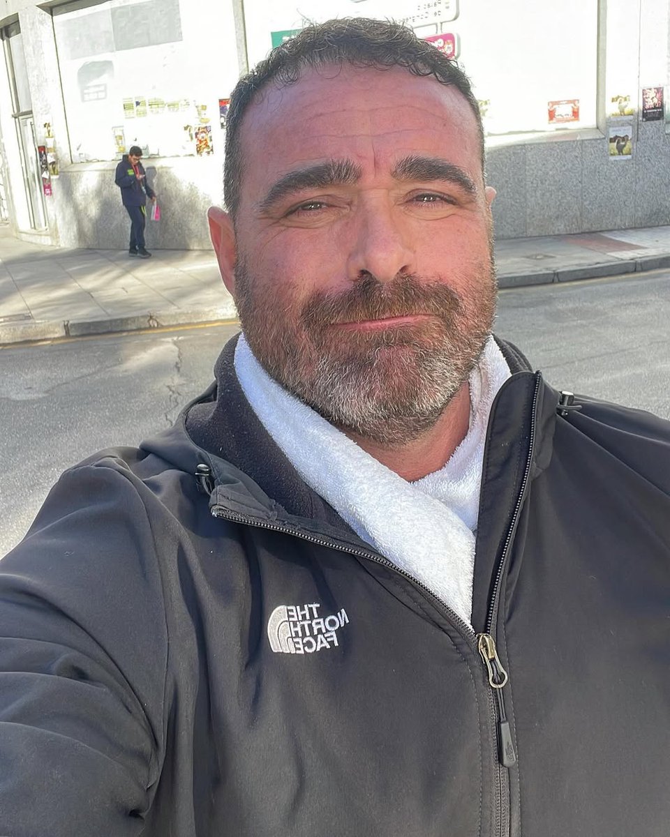 The sunshine in winter is so precious, it makes people feel good, so I decided to go home and sleep🥱😬