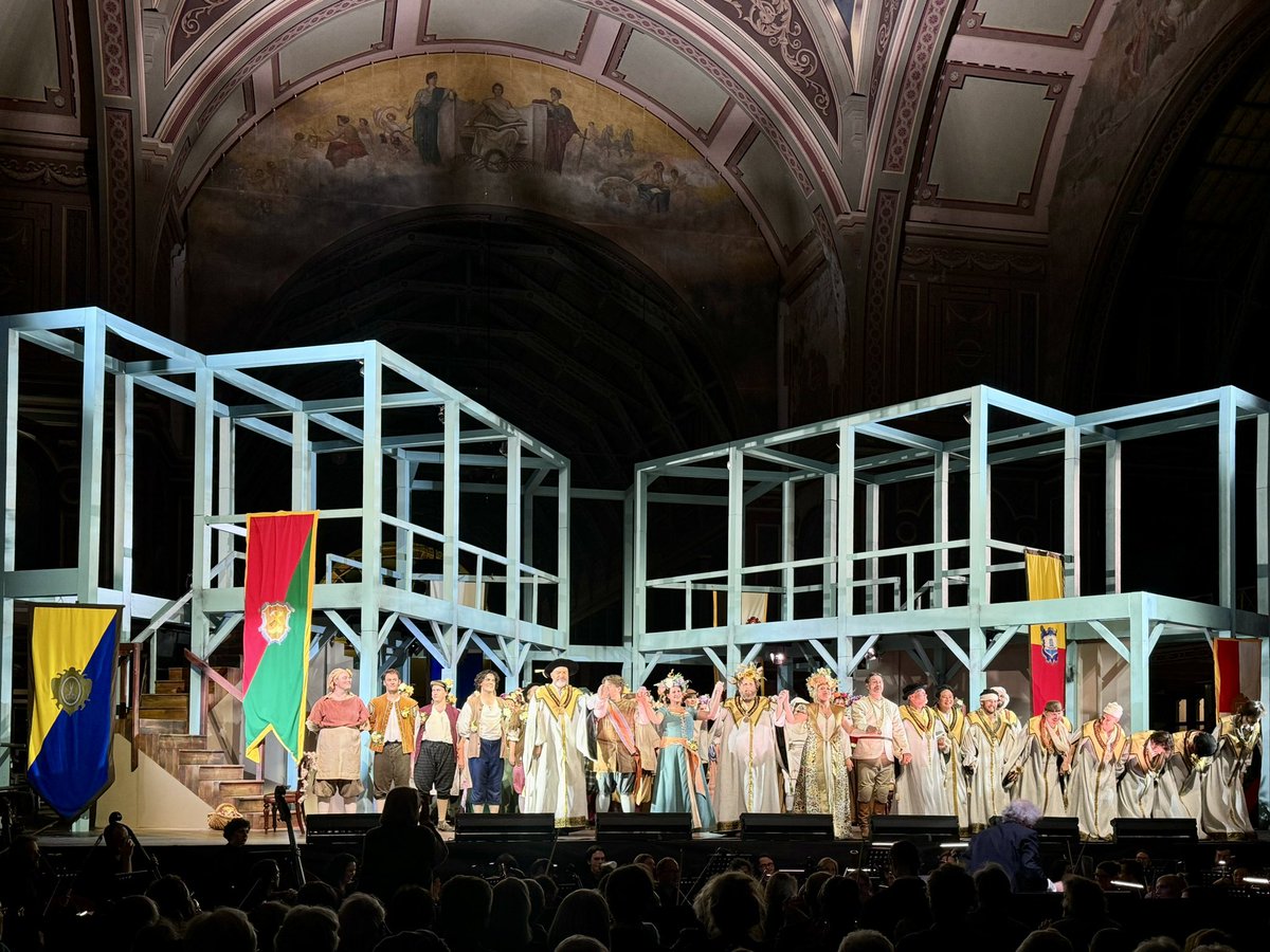 Paul Selar tweet media