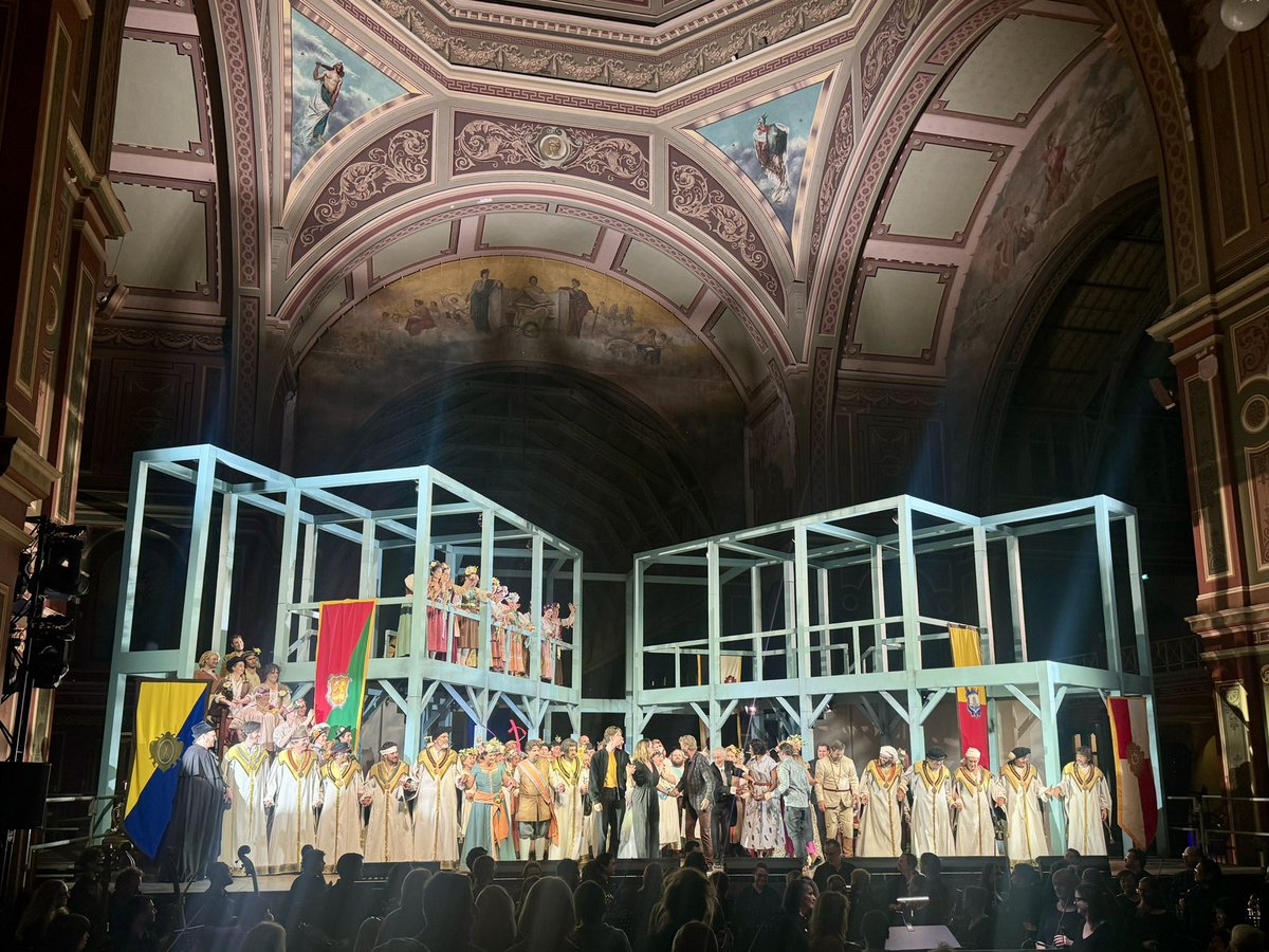 Paul Selar (@operachaser) on Twitter photo I kid you not, one of the greatest experiences of opera in my global adventures occurred across the fading light of this day <a href="/cityofmelbourne/">City of Melbourne</a>’s <a href="/UNESCO/">UNESCO 🏛️ #Education #Sciences #Culture 🇺🇳</a> Royal Exhibition Building. Bravi to all <a href="/MelbourneOpera/">Melbourne Opera</a> for this soaring and sensitively crafted Die Meistersinger von Nürnberg. I kid you not, one of the greatest experiences of opera in my global adventures occurred across the fading light of this day <a href="/cityofmelbourne/">City of Melbourne</a>’s <a href="/UNESCO/">UNESCO 🏛️ #Education #Sciences #Culture 🇺🇳</a> Royal Exhibition Building. Bravi to all <a href="/MelbourneOpera/">Melbourne Opera</a> for this soaring and sensitively crafted Die Meistersinger von Nürnberg.