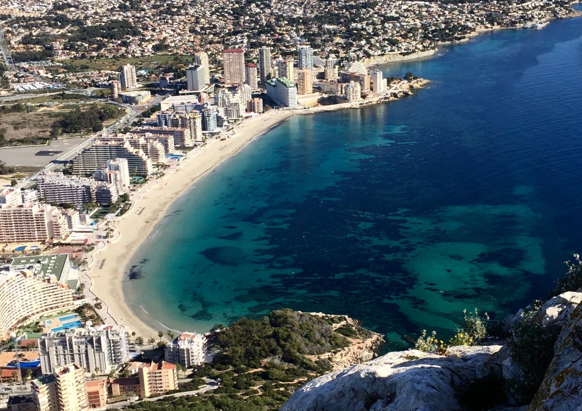 La platja de la Fossa de Calp des del Penyal d’Ifac, seixanta anys de diferència…