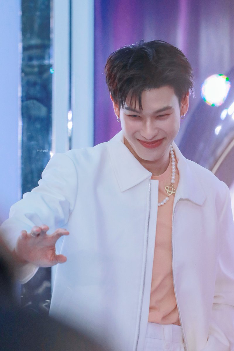 tatatoon_'s tweet image. ต้าวแมวน้อยย 🐱

ㅡ 160225 ㅡ @TOTOGABACK 
#offroadKTP #ออฟโรด
OUROAD JOURNEY OF GLOW
#GaldermaTHxDaouOffroad