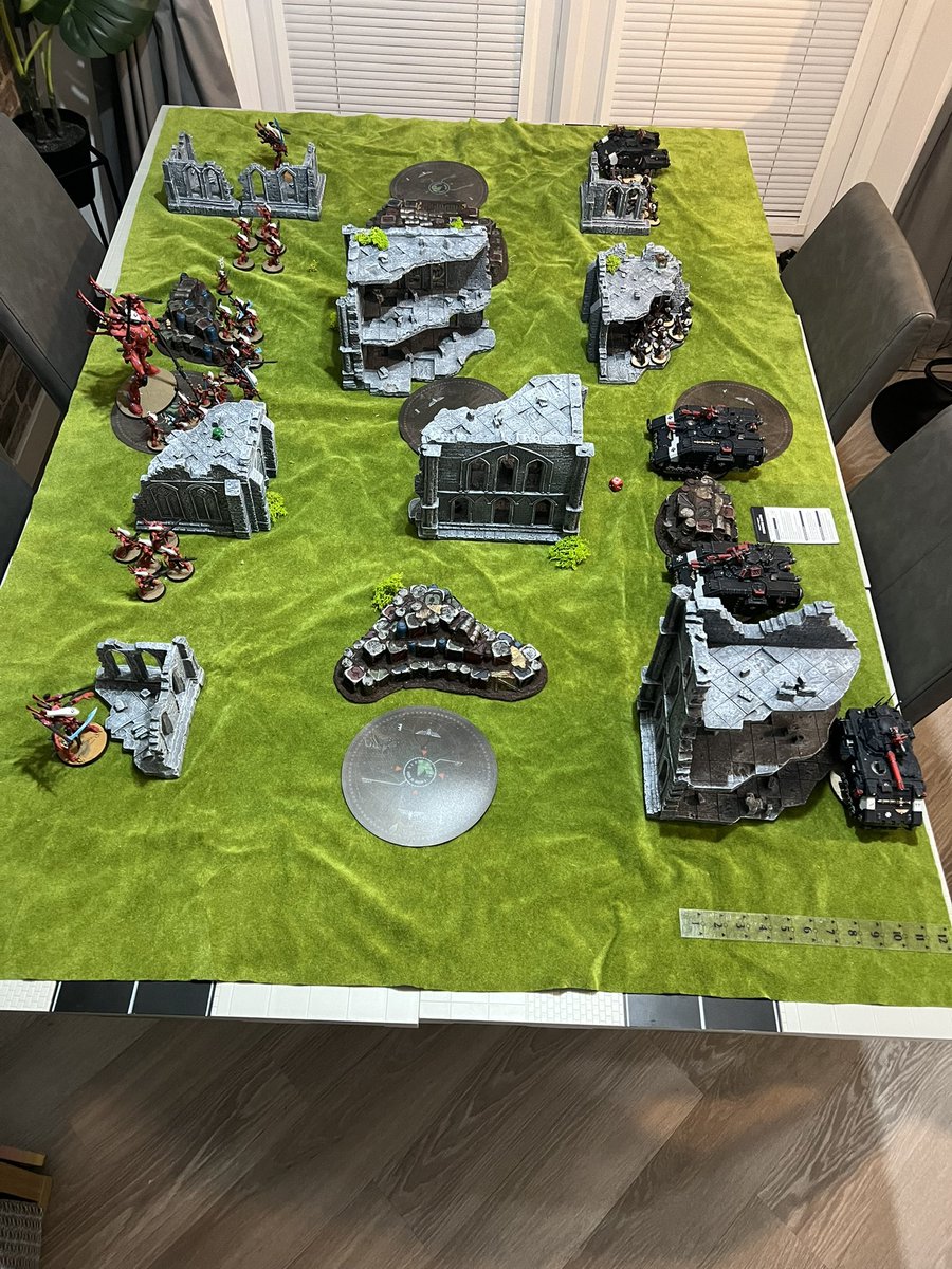 geek_table's tweet image. A few pictures from last nights game of #warhammer40000! The filthy xenos did not stand a chance against the holy crusade! #warmongers #blacktemplars #WarhammerCommunity #aeldari #spacemarins #warhammer40000spacemarine2