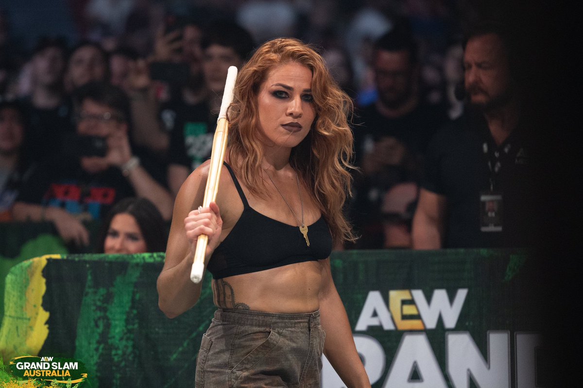 WrestlDaily's tweet image. Marina Shafir 😍

#DeathRiders #TheProblem #Sportcoin #AEWGrandSlamAustralia