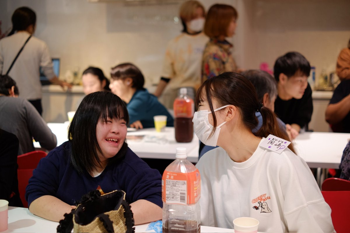 daily_digunity's tweet image. ＼来週2/24はFUKUSHImeets!／

福祉系就活フェア“FUKUSHImeets!”にでぃぐにてぃも参加します！

ブースでは
・訪問介護ってどんな仕事？
・実際の訪問スケジュール紹介
・1.2年目社員が働いて思うこと！
・給与、福利厚生
...などなどご紹介します！

27番ブースでお待ちしています☺️…