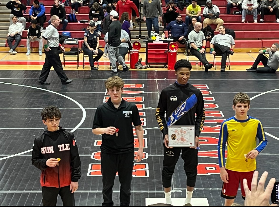 Barrington High School Wrestling tweet media