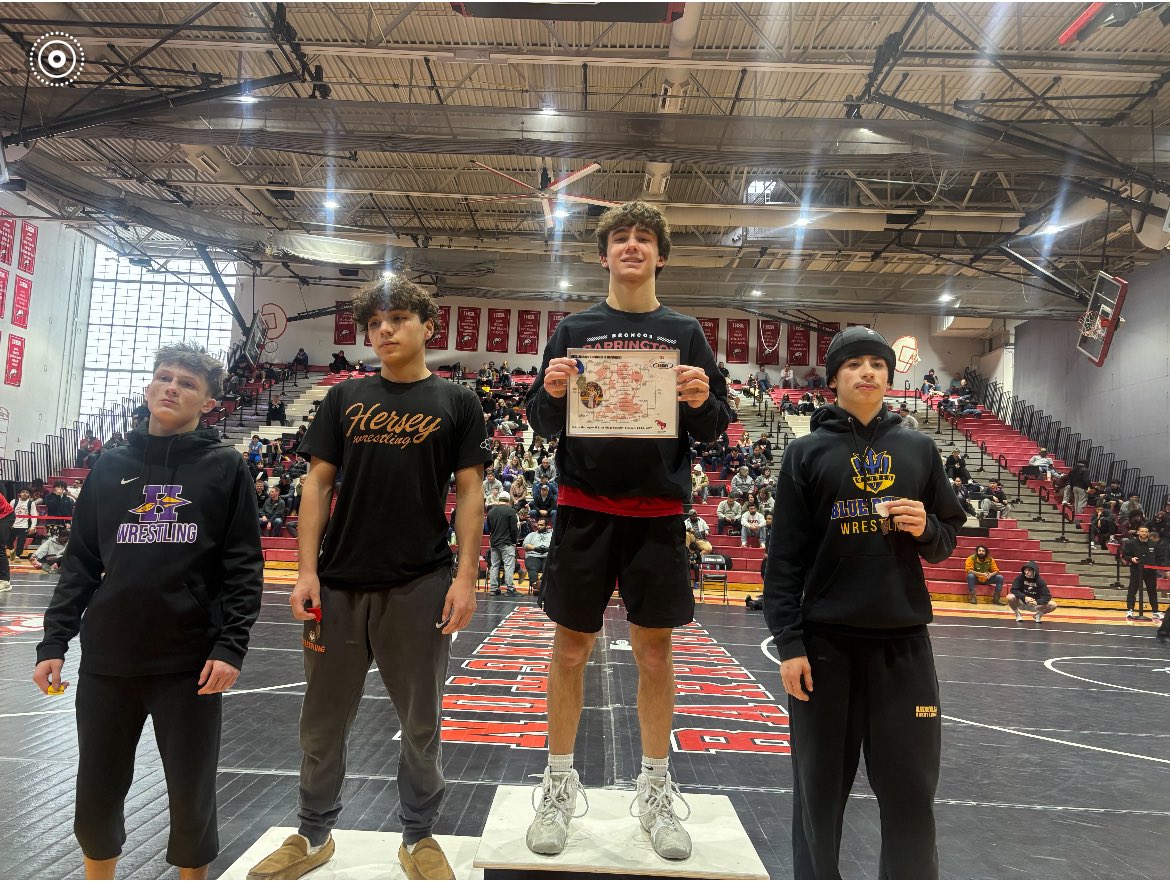 Barrington High School Wrestling tweet media