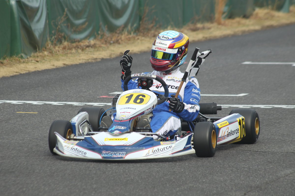 JAPANKART's tweet image. SLレインボー暫定結果速報
Kids
優勝:Zhang Fei Sen
2位:宮治奏介、3位:Chai Ji Chen
カデット
優勝:高橋司、2位:丹羽舜也、3位:水口壱晴
SS:高村宏弥、2位:高橋佳音、3位:上窪一輝
優勝:
スーパーSS
優勝:中島遼介、2位:布目敬詞、3位:石垣和哉