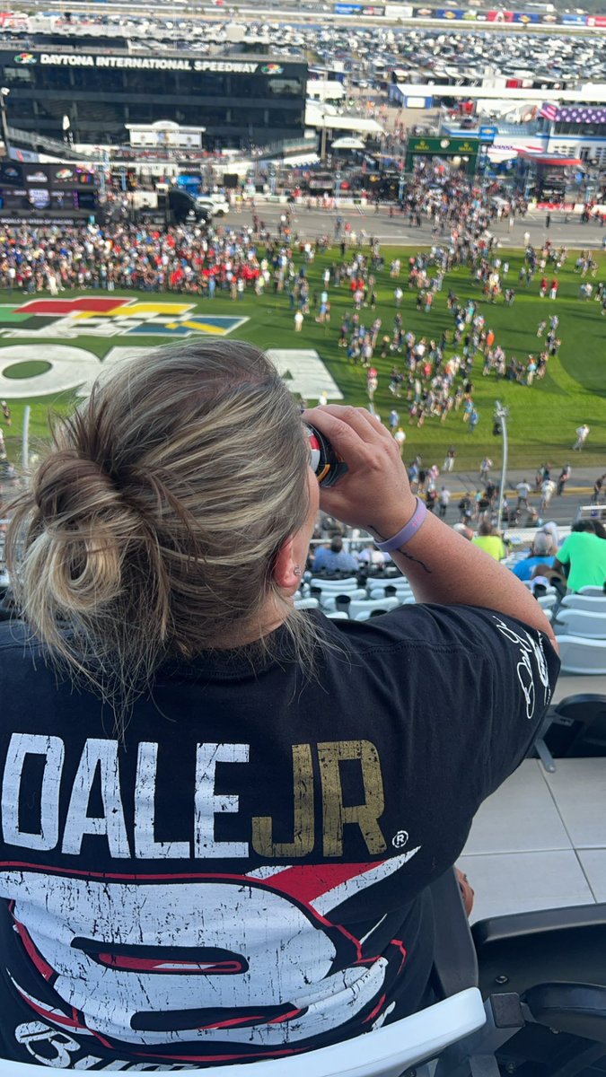 One of the greatest places on Earth.  Change my mind. 🏁🌴❤️<a href="/DaleJr/">Dale Earnhardt Jr.</a> <a href="/DAYTONA/">Daytona International Speedway</a> <a href="/NASCAR/">NASCAR</a> <a href="/MichelobULTRA/">Michelob ULTRA</a>