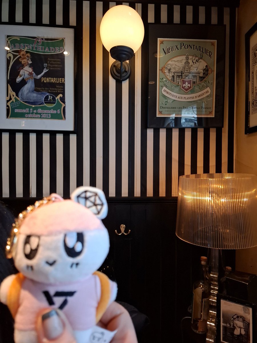 akkiamimin's tweet photo. 聖地巡礼✨️
ミンギュの席に通してもらえた😭
店員さん神対応ありがとうございます💕
#トラム #Bartram #聖地巡礼 #ミンギュ
#seventeen #MINGYU #Carat会 https://t.co/TD1t0O8TpV