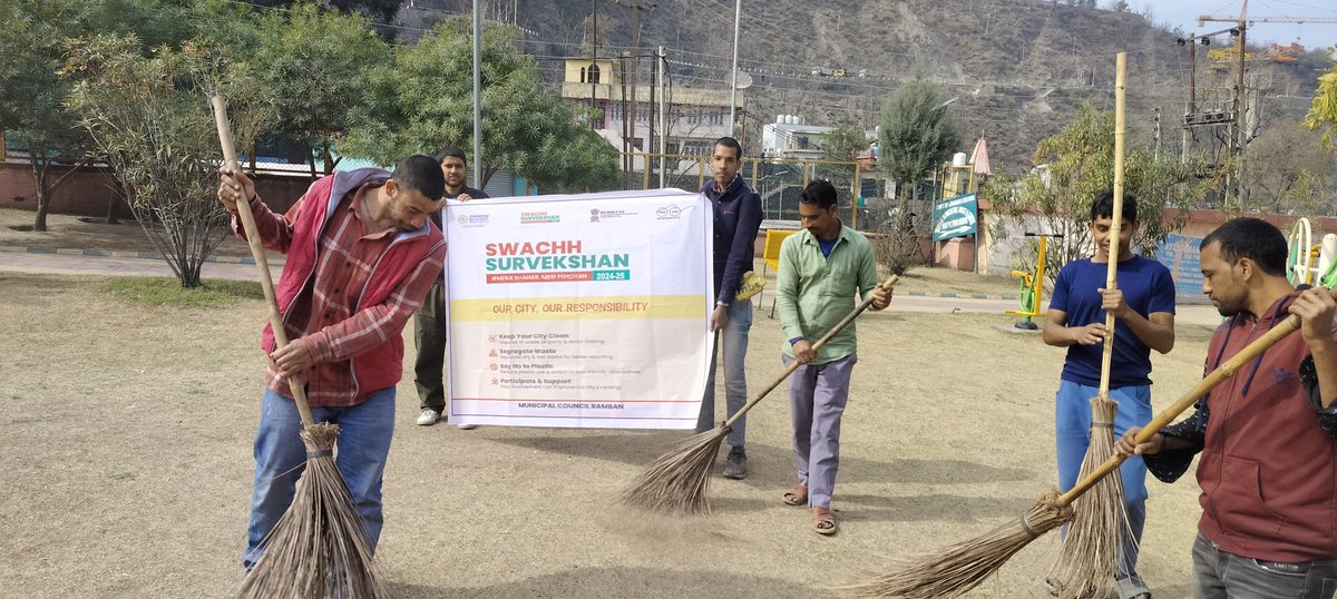 CouncilRamban's tweet image. #CLEANING OF CHILDREN'S PARK Swachhsurvekshan2024  #IndiaVsGarbage #Mohua #Swachhjk
@dcramban
@JammuUlb
@JKHUDD1
@MoHUA_India
@Devansh_IAS
@md_sbm
@SwachhBharatGov
@SwachSurvekshan