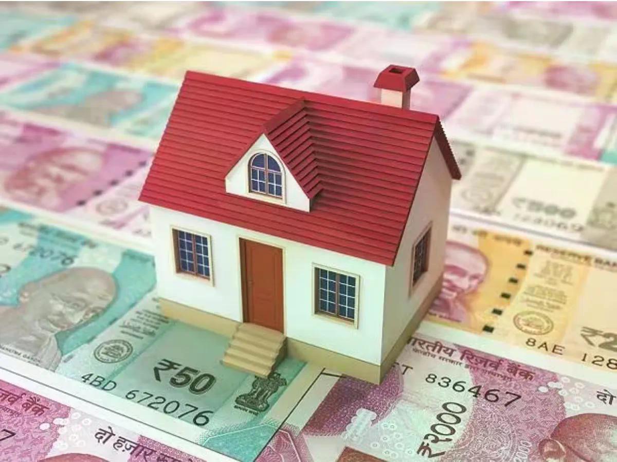 bshindinews's tweet photo. Home Loan ग्राहकों के लिए खुशखबरी! SBI ने घटाई EBLR और RLLR दरें; सस्ता हुआ होम लोन, कम होगी EMI
#HomeLoan #SBI #EBLR #RLLR #EMI #reporate #RBI https://t.co/2GFlvMyvmQ https://t.co/HIVh2nLKFs