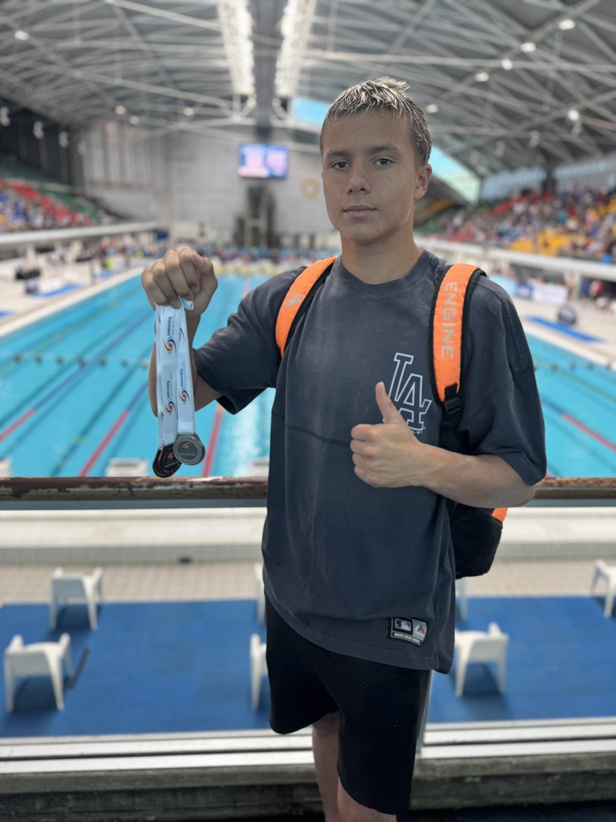 The 4:45am wake up calls are starting to pay off, but plenty of work to do ⏰ 

🥈🥈🥉🥉

U/15 2025 NSW Country Swimming Championships #KobeBoy