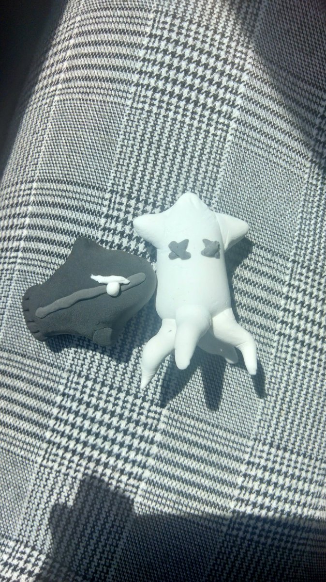 SolVitaeMeae's tweet photo. What I made when I was bored lol
#squidja #sunfishyuk #ORV https://t.co/okoAllbNN3