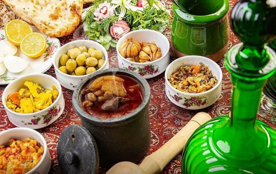 chika_ads's tweet photo. https://t.co/88l1ERUwq8
بهترین دیزی شرق تهران
دیزی شرق تهران کجا بخوریم؟
دیزی سالاری
دیزی سرای قصر
دیزی سرای دیزی ما
دیزی سرای صداقت
رستوران سنتی آفاق
.
#دیزی
#دیزی_تهران
#چیکا https://t.co/kJuLKkzJ7d