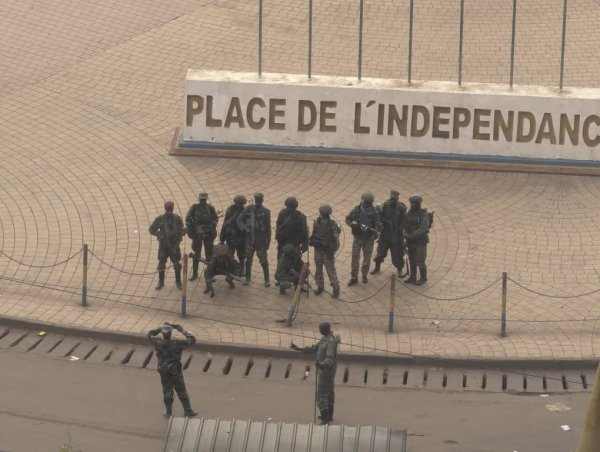 UmutesiRDC's tweet photo. #Ifoto y'Umunsi/Intare za Sarambwe
🔥💪🏾,kuri Place de l'Independance i Bukavu👇🏽 https://t.co/Jgio5rF6AC