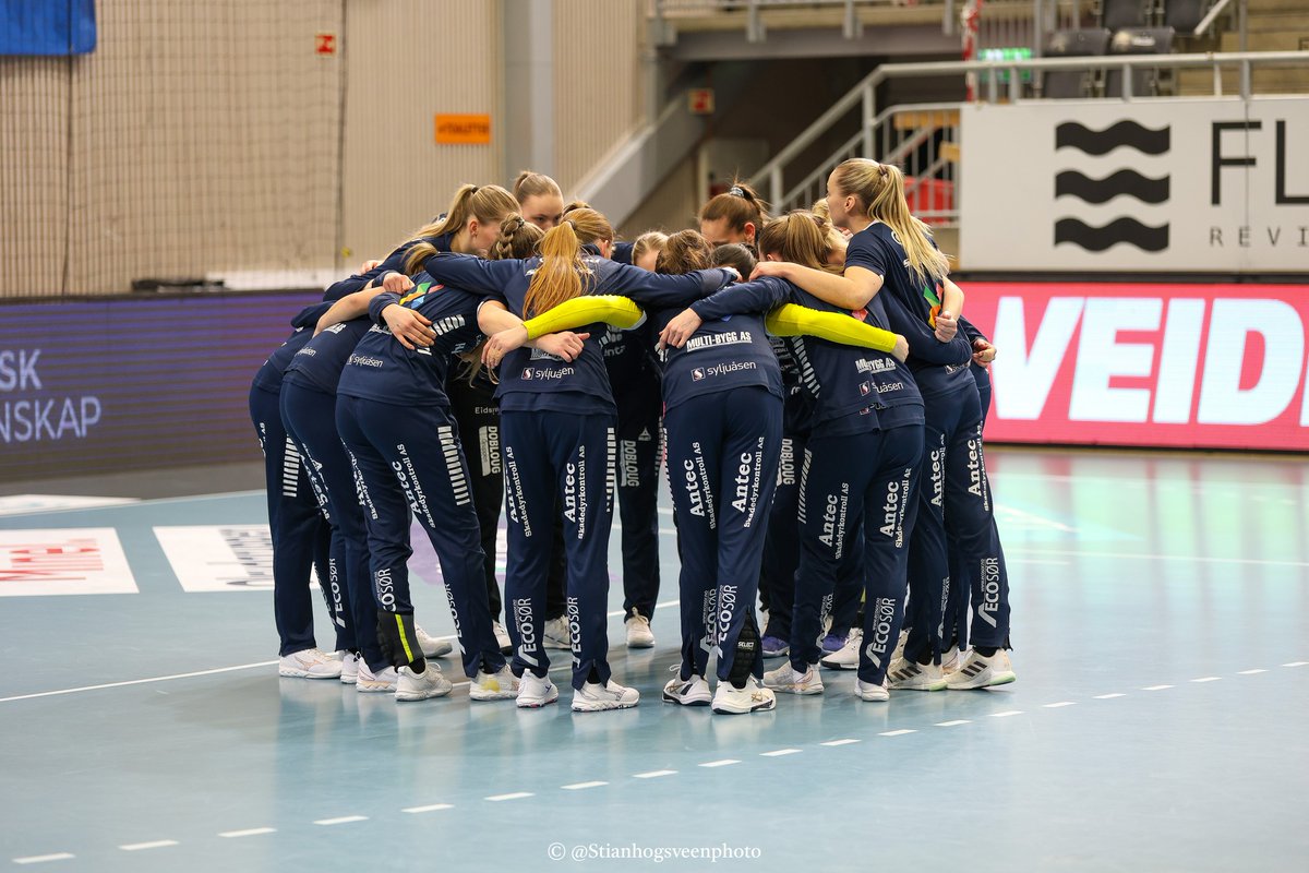 I dag skal Storhamar i aksjon i Champions League på hjemmebane i OBOS Arena 🌟 Der møter de et stjernespekket CSM Bucuresti fra Romania 🤩 

Se kampen på V Sport+! Alle kampene fra E-Cup ser du alltid på Viaplay og TV 2 Play 📺