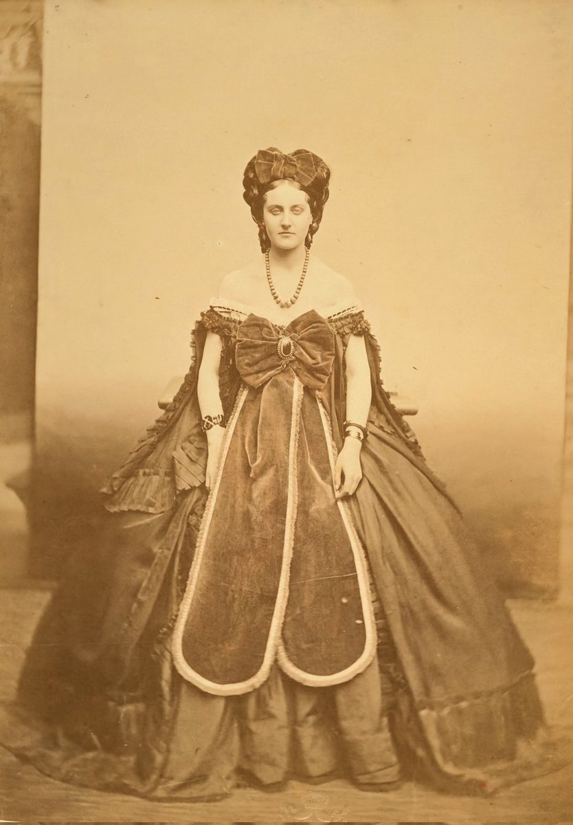 lindympls's tweet photo. @wikivictorian Added a few filters https://t.co/vJGAAiM4Fe