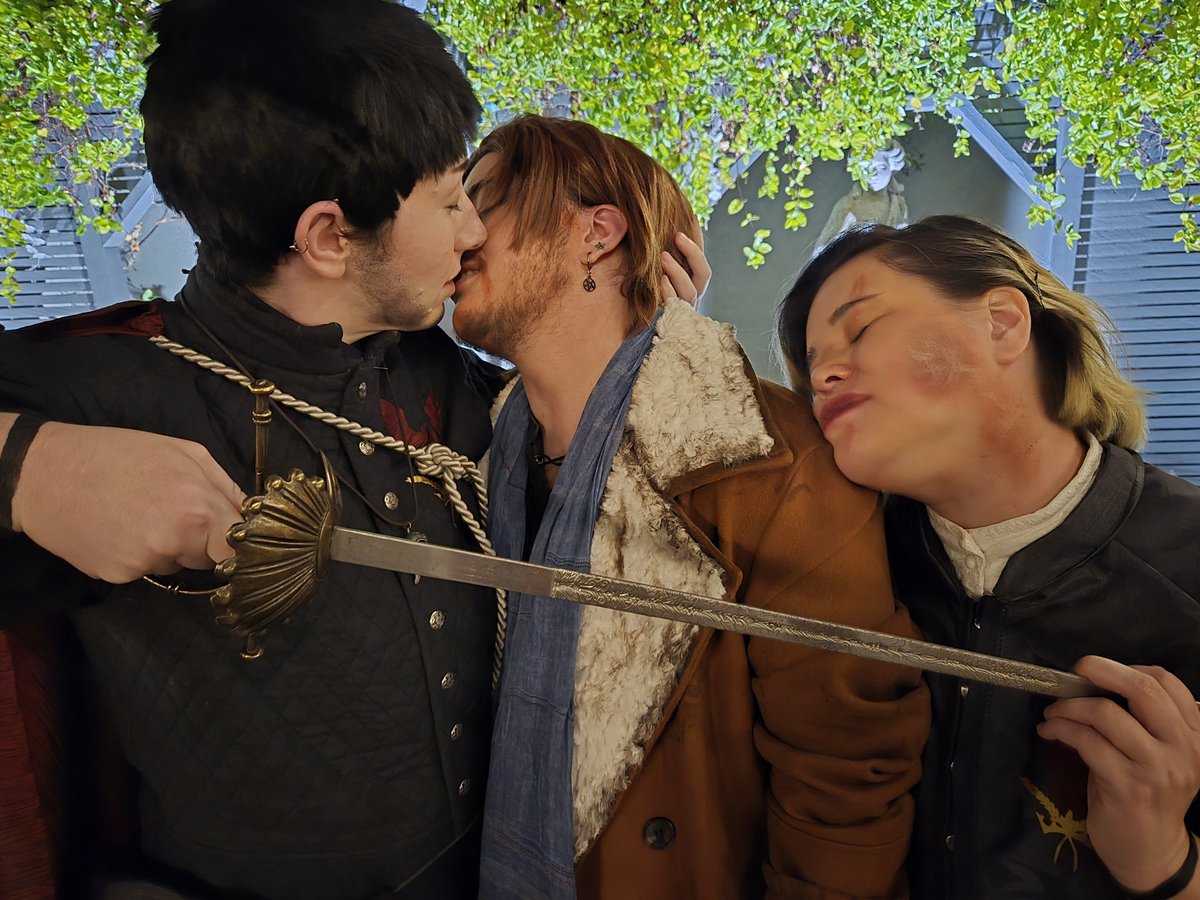Mattie_Winter_'s tweet photo. If it's love that makes people, then they wonder why they still feel broken when it floods every hollowed out part of them. 

 Astrid: sentbytheagency (ig)
Caleb: @mysterynewtcos
Eadwulf: @Mattie_Winter_
📷/Ikithon: @cosnoplay 
@CriticalRole

#critrole #critrolecosplay https://t.co/Zifgp6h8lj