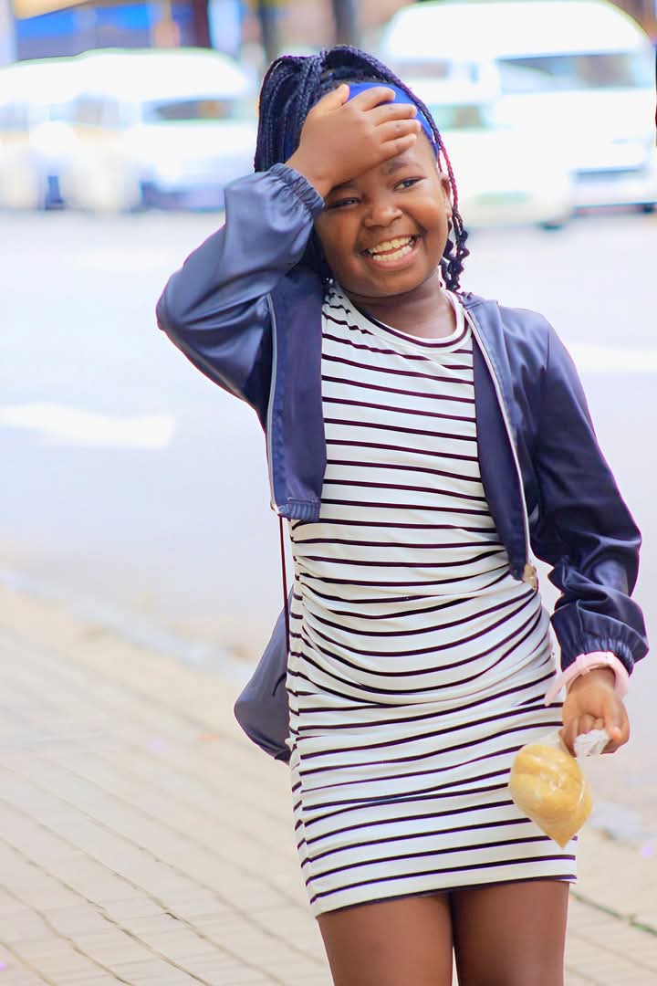 Thabang "Fingers" Mabitsela (@thabang_fingers) on Twitter photo <a href="/Radio2000_ZA/">Radio 2000</a> <a href="/ReggiePhilander/">Reggie Philander</a>
Goeie môre luisteraars en gelukkige verjaarsdag 🎂 🎁 aan my pragtige dogter #Khanyi... Sy is vandag 9 jaar oud. Ek is SO trots om jou pa te wees... Ek hou van jou passie vir die lewe, jou liefde vir God en vir mense, en daardie wonderlike glimlag <a href="/Radio2000_ZA/">Radio 2000</a> <a href="/ReggiePhilander/">Reggie Philander</a>
Goeie môre luisteraars en gelukkige verjaarsdag 🎂 🎁 aan my pragtige dogter #Khanyi... Sy is vandag 9 jaar oud. Ek is SO trots om jou pa te wees... Ek hou van jou passie vir die lewe, jou liefde vir God en vir mense, en daardie wonderlike glimlag