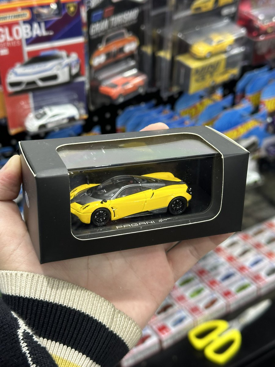 DucTran89769995's tweet image. Pagani sẵn 
#mohinh #ductran #hotwheels #pagani