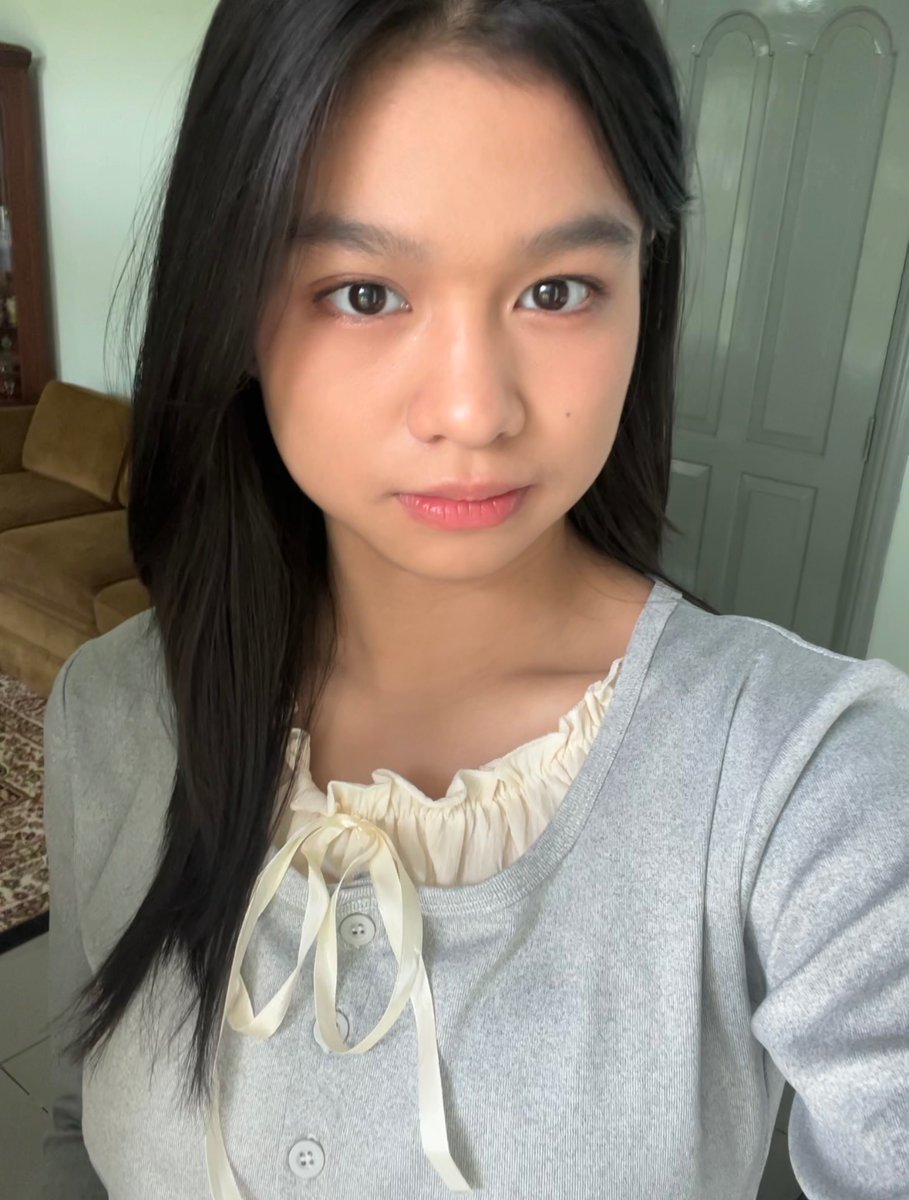 Nala_JKT48's tweet photo. thank uu yaa vc hari iniii🩶🩶🩶 semoga kita bisa ngobrol lebih banyak lagi yaaa‼️ see u vc 26🤭 https://t.co/bxiayjLm0a