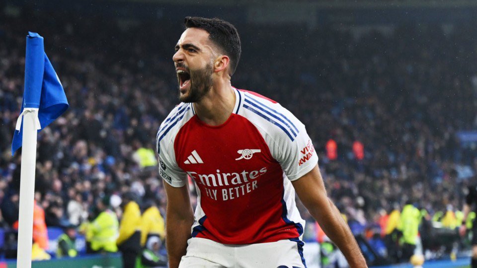 RetroShirtsARS's tweet photo. What’s the most unlikely Arsenal brace (scoring two goals in a game) you can remember? https://t.co/1FRI8rtbOe