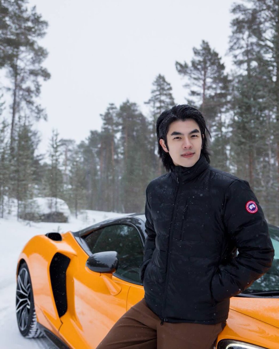 milephakphum's tweet photo. ,,, More Mesmerizing Time To Go 🤘🏻❄️ ,,,

.
.
#McLarenArcticDrivexMile
#PureArcticExperience https://t.co/Ip0X9jliWm