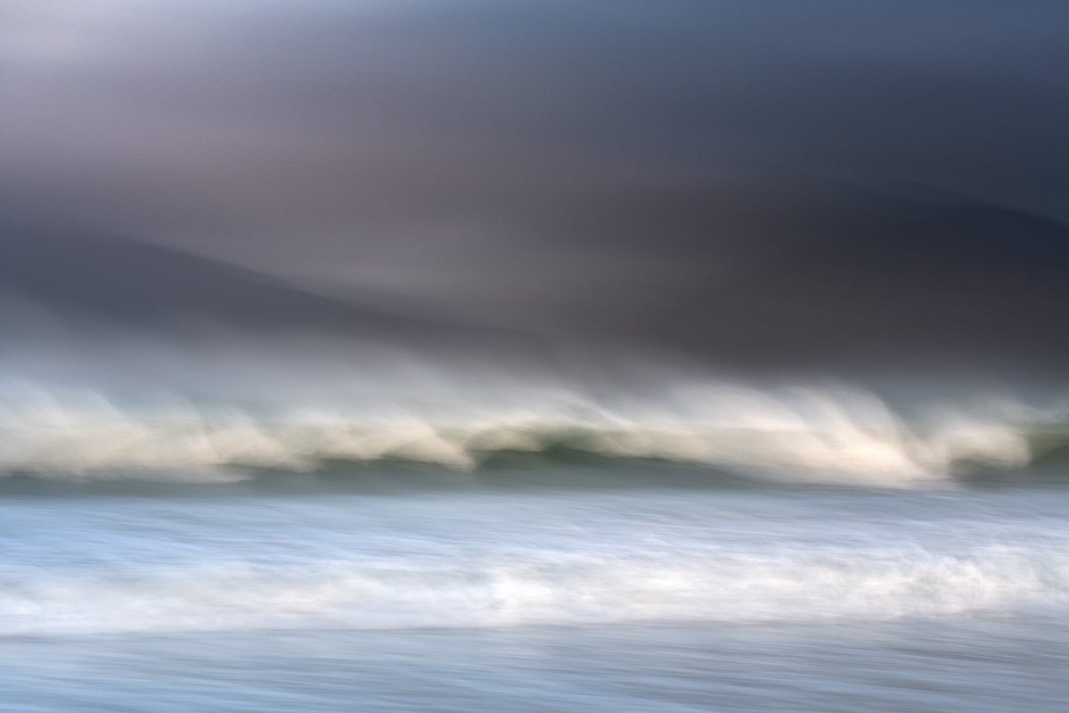 Mood and movement- Isle of Harris 2025
#icmphotography #OuterHebrides #moody