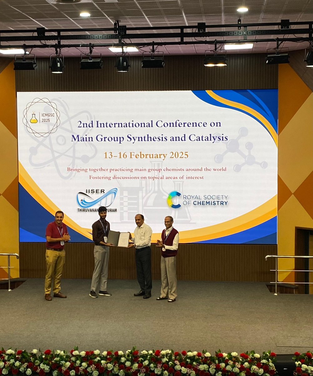 Prateeksha Ghanwat (@pratikshaghanw2) on Twitter photo The last day wrapped up on a sweet note as one of my seniors was awarded the Best Oral Talk Award..🤩 Congratulations <a href="/vishal07996/">vishal sharma</a> ✨
#ICMGSC2025 #awardwinning #Chem
<a href="/RoySocChem/">Royal Society of Chemistry</a> <a href="/MainTvm/">Main Group Chemistry @ IISERTVM</a> <a href="/iisertvm/">rajesh r</a> <a href="/DaltonTrans/">DaltonTransactions</a> The last day wrapped up on a sweet note as one of my seniors was awarded the Best Oral Talk Award..🤩 Congratulations <a href="/vishal07996/">vishal sharma</a> ✨
#ICMGSC2025 #awardwinning #Chem
<a href="/RoySocChem/">Royal Society of Chemistry</a> <a href="/MainTvm/">Main Group Chemistry @ IISERTVM</a> <a href="/iisertvm/">rajesh r</a> <a href="/DaltonTrans/">DaltonTransactions</a>