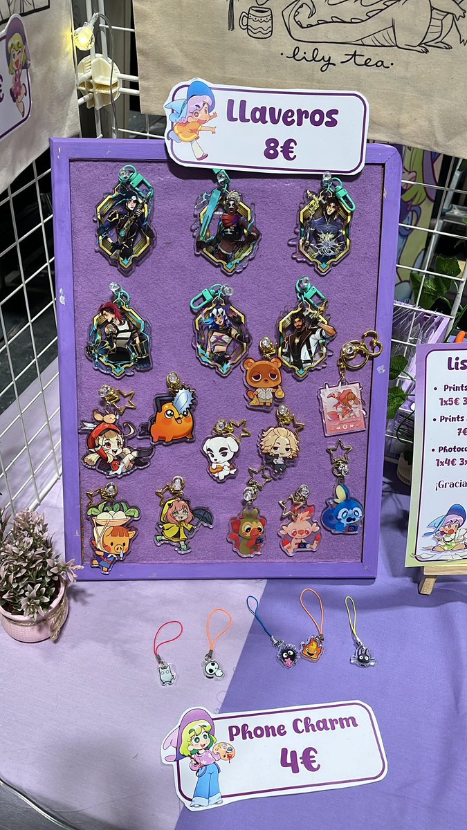 Este año hemos traido nuevas Photocards y llaveros!! Nos podeis encontrar en el Artist House 81 del Pabellón 3 ❤️

#JWArte #JapanWeekendMadrid