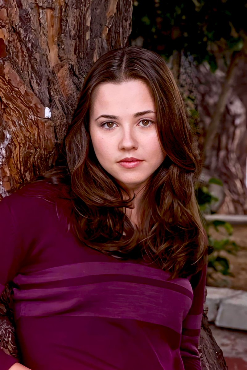 KamalOfcl's tweet image. &apos;Freaks and Geeks&apos; : One of my favourite feel good mini series!❤️

HD Retouch Collection Works!❤️📸 #FreaksandGeeks