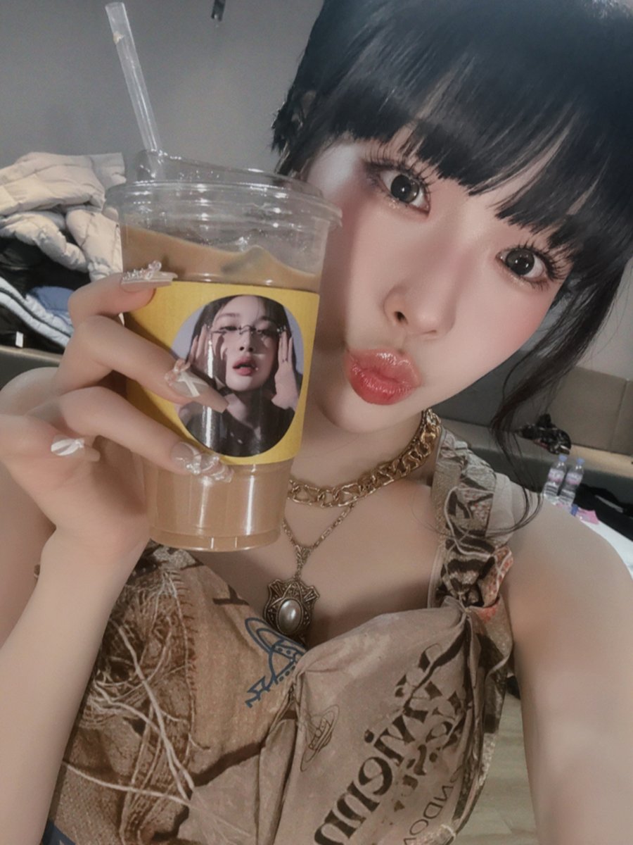 єℓℓє ⤬ ☾♡ (@BommieChica) / Posts / X