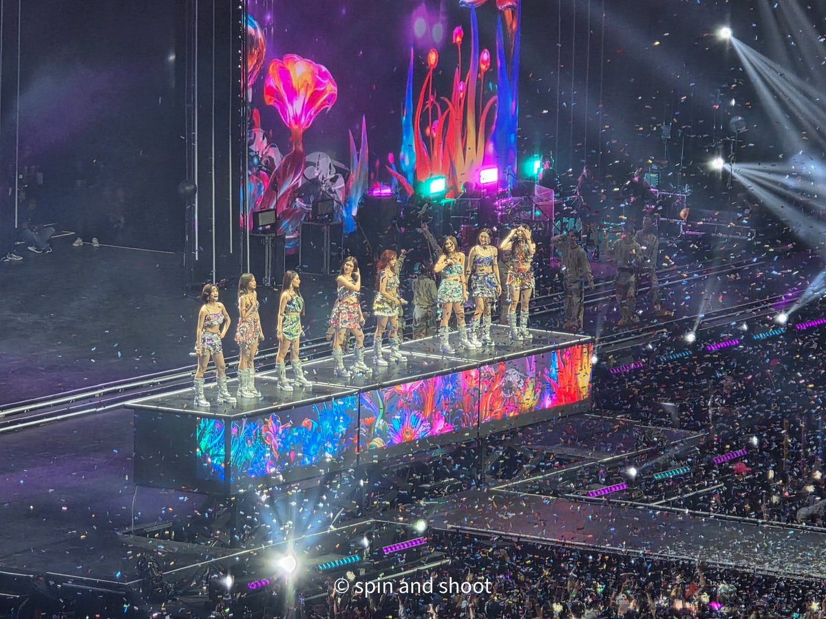 apo_explorer's tweet photo. Congrats BINI!!! Walo hanggang dulo.

#BINIverseWorldTour2025PH https://t.co/pCG0WX20fi