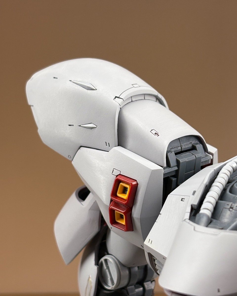 Honjapla's tweet photo. Sazabi shoulder &amp; head detailing https://t.co/LsQ8gtvjXO
